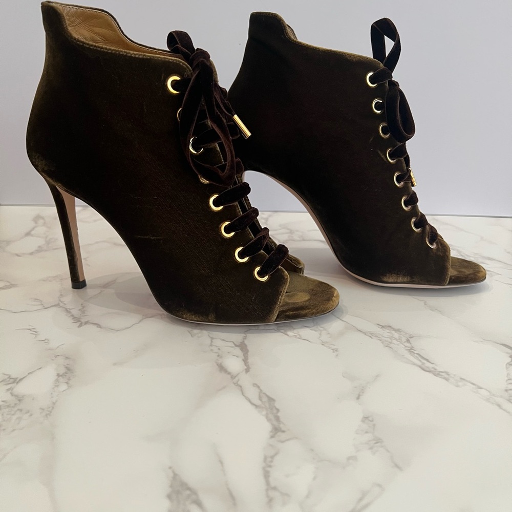 Jimmy Choo Amber Mavy 100 Lace Up Bootie, Size 37.5